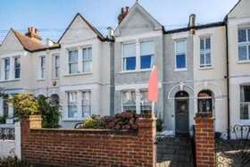 3 bedroom Terraced f...